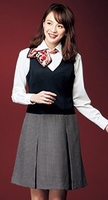 en joie(アンジョア) 61510 ウエストの締め付けがなくストレスフリーのジャンパースカート 無地 93-61510
